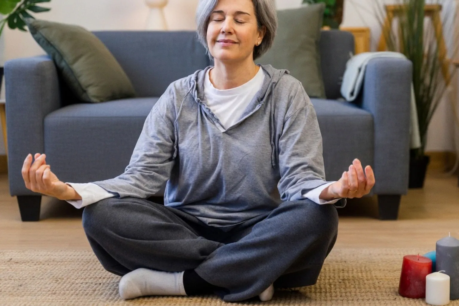 5 postures de yoga express pour dénouer les tensions et faciliter l'endormissement